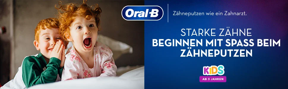 Zahneputzen wie ein Zahnarzt. Starke zahne beginnen mit spass beim zahneputzen. Kids ab and jahren.