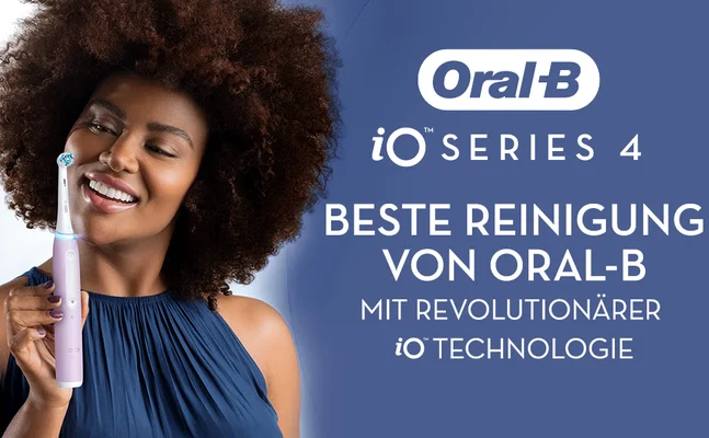 A woman holds a white Oral-B electric toothbrush while text reads Oral-B iO™ SERIES 4 BESTE REINIGUNG VON ORAL-B MIT REVOLUTIONÄRER iO™ TECHNOLOGIE.