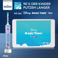 A Frozen electric toothbrush and a tablet displaying the Disney Magic Timer app screen, with text stating 90 % DER KINDER PUTZEN LÄNGER Mit der Disney Magic Timer app ©Disney.