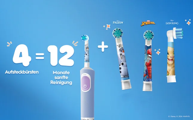 Zahnbürste + Bürstenkopf und 3 Aufsteckbürsten daneben, zeigt, dass 4 Bürstenköpfe =12 Monate sanfte Reinigung sorgen.