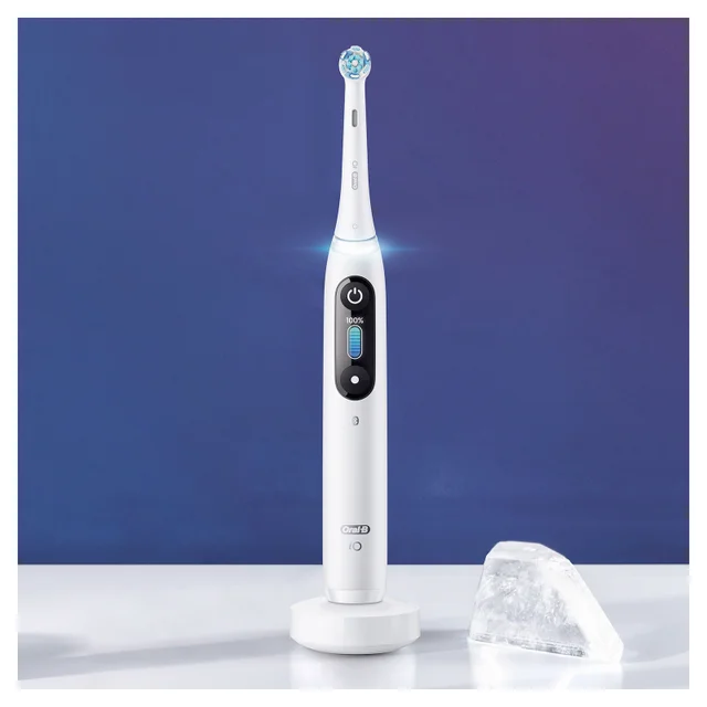 Oral-B iO 8 Elektrische Zahnbürste, Reiseetui, white alabaster