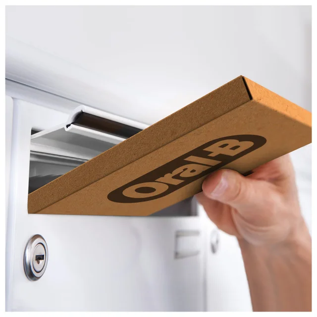 Oral-B CrossAction Aufsteckbürsten für elektrische Zahnbürste, briefkastenfähige Verpackung, 16 Stück