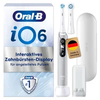 Oral-B iO6 Zahnbürste mit interaktivem Display für angeleitetes Putzen.